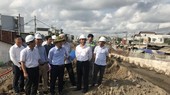 HCMC Vice Chairman criticizes agencies for stagnant bridges, infrastructure