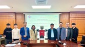 Vietnamese scientists manufacture intelligent humanoid robot