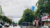 Students in Can Tho struggle on way to schools as heavy rains pummel city
