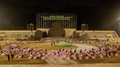 3,000 people wrapped up in preliminary rehearsals of Xoe Thai program