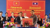 Vietnam provides rice seeds to Lao province