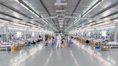 Bên trong Bệnh viện Dã chiến số 13