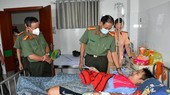 Lãnh đạo Công an tỉnh Bà Rịa - Vũng Tàu thăm hỏi Trung úy Đỗ Hồng Ngọc