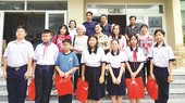 关爱受疫影响贫困生