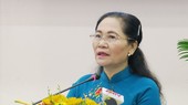 市人民议会主席阮氏丽在研讨会上发表讲话。(图:市党部新闻网)