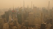 TP New York chìm trong khói mù