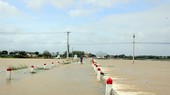 Floodwater inundates many streets in Binh Dinh province (Photo: SGGP)