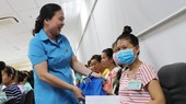 Go Vap District’s Labor Federation giving financial aids to pregnant female workers