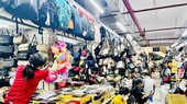 Hàng giả, hàng nhái hoành hành, trách nhiệm của ai?: Chế tài phải đủ mạnh