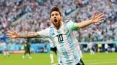 Lionel Messi phấn khích với bàn thắng đầu tiên trên đất Nga. Ảnh: Getty Images