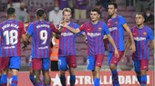 Chỉ Frenkie de Jong (giữa) là trụ cột duy nhất có thể ra sân vào Chủ nhật.