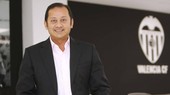 Anil Murthy không phải là quan chức đầu tiên của Valencia “bất mãn” với ông chủ Peter Lim.