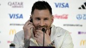 Lionel Messi khá vui vẻ và thoải mái trong buổi họp báo mới nhất.