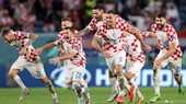 Croatia lần thứ 7 trong 8 trận knock-out gần nhất tại các giải đấu lớn phải bước vào hiệp phụ, lần thứ 3 liên tiếp thắng sau loạt sút luân lưu tại World Cup.