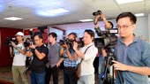 Các phóng viên tác nghiệp trong ngày khánh thành Trung tâm Báo chí TPHCM. Ảnh: VIỆT DŨNG