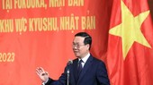 Chủ tịch nước gặp gỡ cán bộ Tổng Lãnh sự quán Việt Nam tại Fukuoka và người Việt Nam tại khu vực Kyushu, Nhật Bản