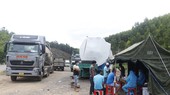 Đắk Lắk cho phép tài xế test nhanh COVID-19 tại chốt. Ảnh: TRUNg TÂN
