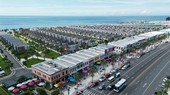 Đại lộ shophouse nhiều màu sắc tọa lạc trên cung đường rộng 42m tại NovaWorld Ho Tram