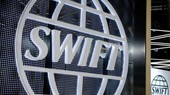 SWIFT - thiết chế chịu ảnh hưởng lớn của Mỹ. Ảnh minh họa. Nguồn: BBC