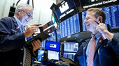 Nasdaq tăng 4 phiên liền; Giá dầu đạt mức cao nhất trong 1 tuần