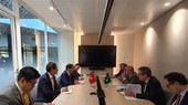 The meeting between Vietnamese Foreign Minister Bui Thanh Son and Brazilian Foreign Minister Mauro Vieira in Paris on June 8 (Photo: VNA)