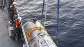 Mảnh vỡ của tên lửa "Chollima-1" của Triều Tiên được Hàn Quốc vớt lên ở Biển Tây vào đêm 14/6/2023. (Yonhap)