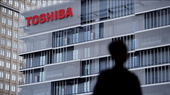 Tương lai nào chờ đợi Toshiba sau khi hủy niêm yết?