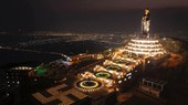 Núi Bà Đen đẹp lung linh khi đêm về