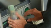 Vì sao chuyển tiền bảo trợ cho người khuyết tật vào tài khoản?
