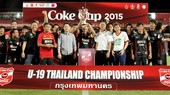 Đội U19 SCG Muangthong United giành chức vô địch Coke Cup 2015