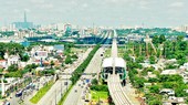 Sớm xây dựng mạng lưới vận tải công cộng kết nối metro: Kế hoạch đã có nhưng chờ… thực thi