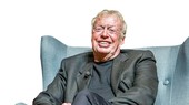 Phil Knight Khai sinh đế chế giày Nike