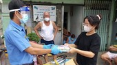 Hơn 17% học sinh chưa có SGK, TPHCM gia hạn thời gian giao SGK đến ngày 15-9