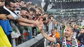 Giorgio Chiellini chia tay các fan Juventus
