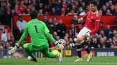 Ronaldo liệu có phá lưới Alisson Becker