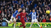 Solly March ghi bàn dễ dàng trước khung thành