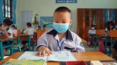 Chủ tịch UBND TP.HCM Phan Văn Mãi: Trước mắt chỉ thí điểm học trực tiếp lớp 9, 12
