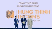 Ông Trần Kim Hải – Phó Tổng Giám đốc Hưng Thịnh Incons nhận chứng nhận Top 50 Công ty kinh doanh hiệu quả nhất Việt Nam 2021.