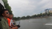 Thành viên các câu lạc bộ đến từ TP.HCM và Tiền Giang tranh tài trên đường đua - Ảnh: HOÀI THƯƠNG