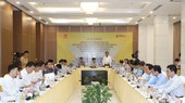 Ông Võ Văn Hưng, Chủ tịch UBND tỉnh Quảng Trị phát biểu khai mạc hội thảo