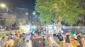 “Đổi gió” ngày 8/3 cùng trải nghiệm phố đêm ẩm thực Grand Park