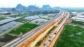 Tuyến Cao tốc Mai Sơn-Quốc lộ 45. (Ảnh: Tuấn Anh/TTXVN)