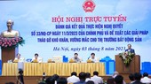 Thủ tướng đề nghị các đại biểu phân tích kỹ nguyên nhân, từ đó đưa ra nhiệm vụ, giải pháp để tháo gỡ khó khăn, vướng mắc và thúc đẩy thị trường bất động sản - Ảnh: VGP/Nhật Bắc