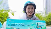Chị Cáp Thị Thanh Ngân là khách hàng thứ 1.000.000 của Xanh SM Bike