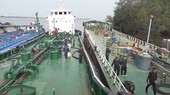 Cựu sĩ quan cảnh sát biển tham gia đường dây buôn xăng lậu