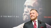 Conor McGregor trong một sự kiện trước công chúng ở Dublin