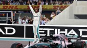 Lewis Hamilton có đến 11 chiến thắng trong mùa này