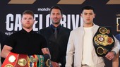 Canelo (trái) dự kiến đấu Bivol (phải) vào tháng 5