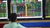 Nguồn cung giá rẻ áp đảo, VN Index ‘lao dốc’ 22 điểm