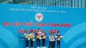 Các VĐV đã thi đấu xong môn nhảy cầu tại Đại hội thể thao toàn quốc năm nay. Ảnh: T.HUYỀN